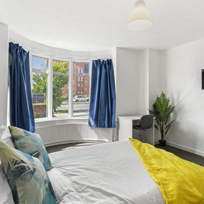 1 bedroom in a house share to rent - Photo 1