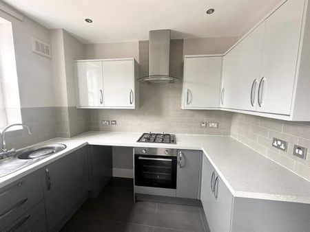 Park Road North, Birkenhead - Photo 3