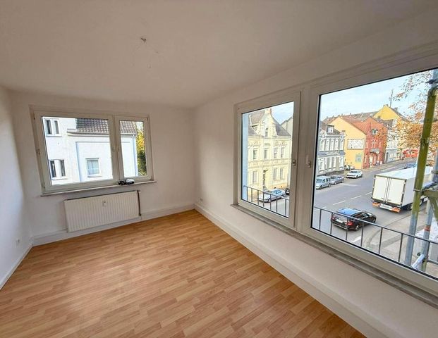 Großzügige 3,5-Zimmer-Wohnung | ca. 70 m² | frisch renoviert - Photo 1