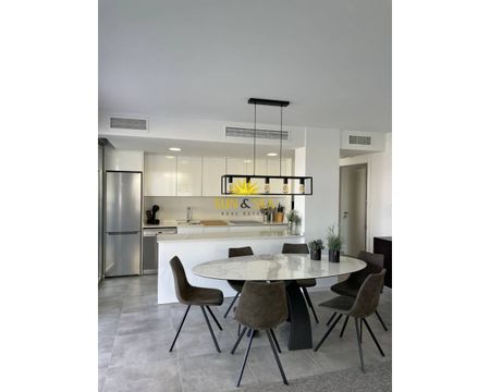 3 BEDROOM APARTMENT IN FINESTRAT - Photo 3