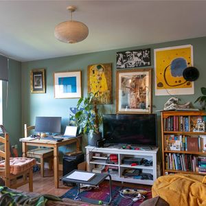 Gloucester Road, - Photo 2