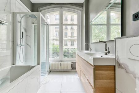Location appartement, Paris 7ème (75007), 5 pièces, 136.14 m², ref 86462192 - Photo 4
