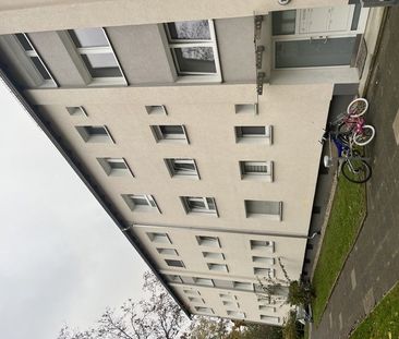 Hier komme ich gerne heim: 3-Zimmerwohnung mit Balkon sucht nach Na... - Foto 1