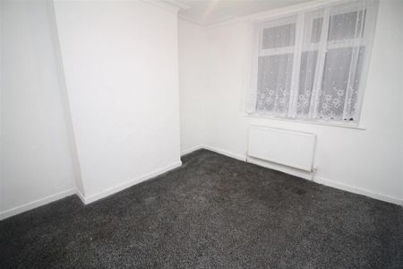 4 bedroom house to rent - Photo 2