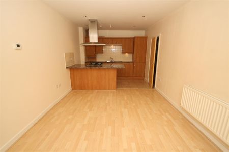 Alexandra Road, Southend-On-Sea - Photo 4