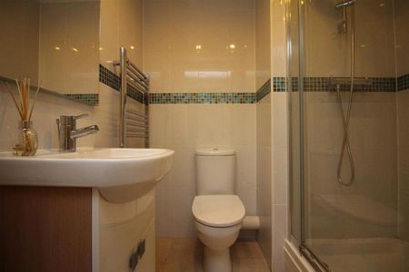 1 bedroom flat to rent - Photo 4