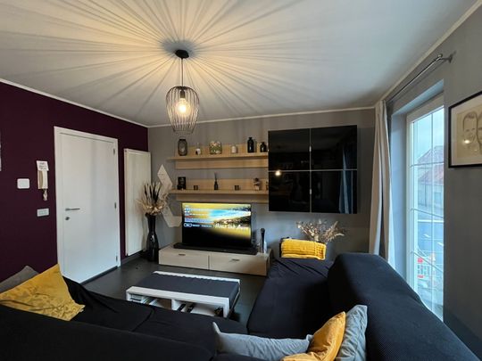 Lichtrijk appartement met 2 slaapkamers en terras – 1ste verdieping | EPC A - Photo 1