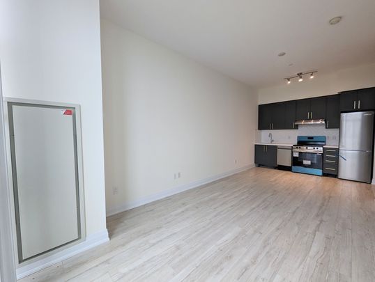 For Lease - 8763 Bayview Avenue Unit# 815, Richmond Hill, Ontario - Photo 1
