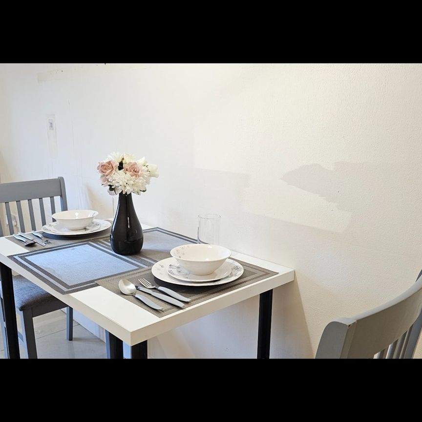 Studio Flat, High Road, IG3 - Photo 1