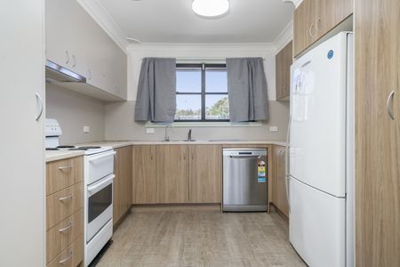 Attached To Church – Water & Electricity Usage Included - Photo 5