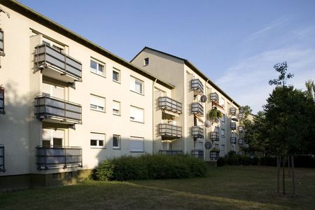 Schicke 3 Zimmerwohnung mit Balkon und Tageslichtbad - Foto 5