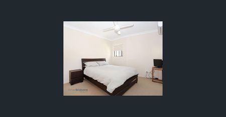 3 Bedroom Apartment - Can Come Furnished or Unfurnished - Photo 2