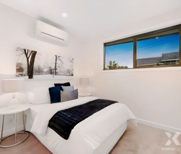 2 Bed, 1 Bath - Photo 5