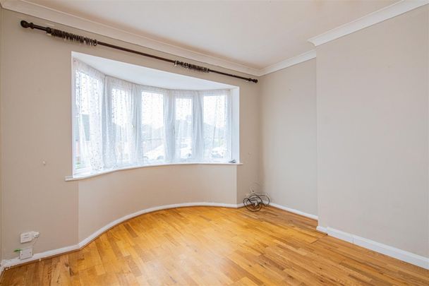 3 bed Bungalow To Let - Photo 1