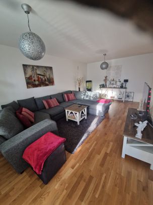 Sleipnervägen, Handen - Photo 1