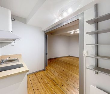 Location Appartement 2 pièces 53m² LA ROCHELLE 17000 - Photo 5