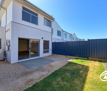 24 Borthwick Parade, 3978, Clyde North Vic - Photo 6