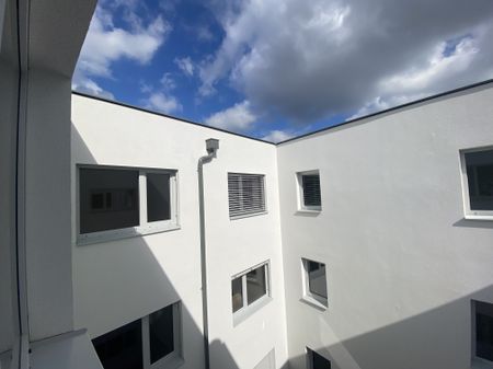 Sonnige 2 Zimmerwohnung mit Dachterrasse - 1 bedroom Apartment with terrace TRAUM ERSTBEZUG - Foto 5