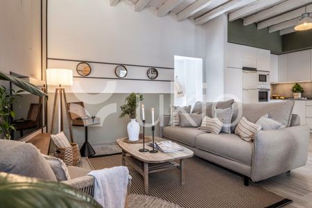 Madrid Capital, Community of Madrid 28004 - Photo 2