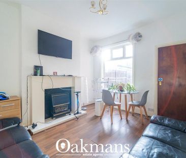 4 bedroom terraced house to rent - Photo 3