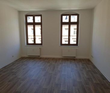 2-Raum-Altbauwohnung am Wilhelm-Külz-Platz - Foto 1