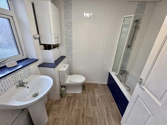 2 bedroom terraced house to rent - Photo 1