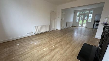 3 bedroom terraced house to rent - Photo 2