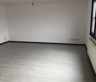 Schöne zentral gelegene 2-Zimmer Wohnung (B-Schein erforderlich) - Foto 1