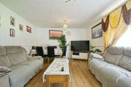 Anderson Place, Cardiff, CF24 - Photo 5