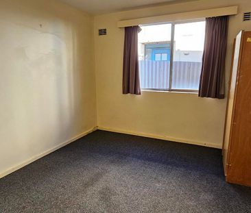 One Bedroom Unit Directly Opposite Park - Photo 4