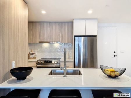 2255 boulevard Daniel-Johnson - Phase A et B - Unité 4½ - Mostra Centropolis, Chomedey à louer - Photo 2