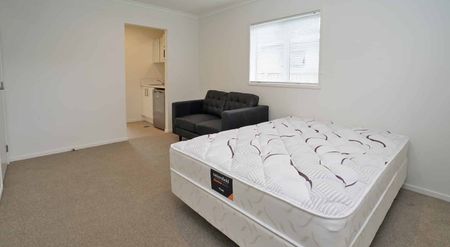 Furnished Studio Room - Walking distance from the Uni - Photo 3