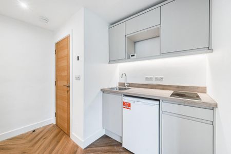 Studio to rent - Photo 3