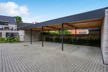 Luxueus gelijkvloers appartement met 3 slk en 2 carports - Photo 5