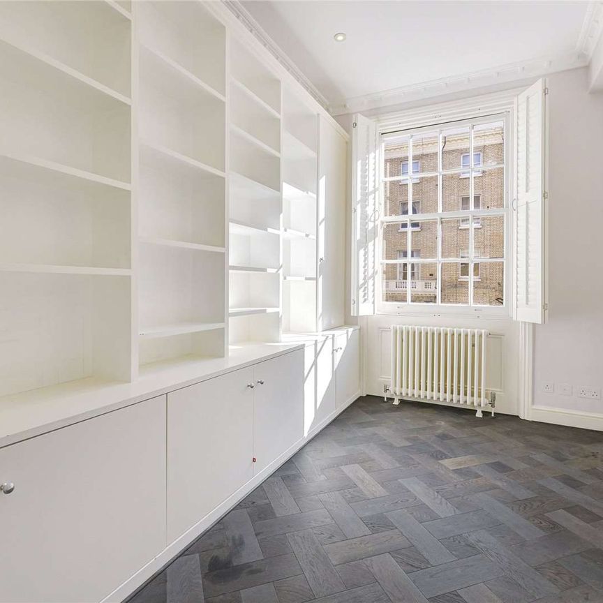 Queen's Gate Place, London, SW7 5NS - Photo 1