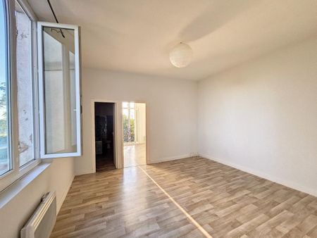 Location Appartement 3 pièces 54m² AGEN 47000 - Photo 4