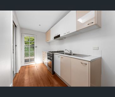 18 Hampton Street, Balmain, NSW 2041 - Photo 5
