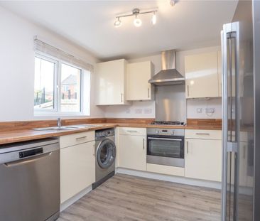 Fairford Road, - Photo 3