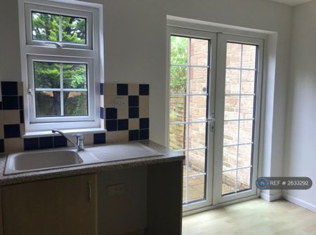 2 bedroom terraced house to rent - Photo 5