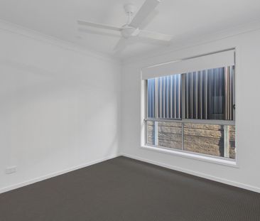 Stylish Family Living at Its Finest - Photo 5