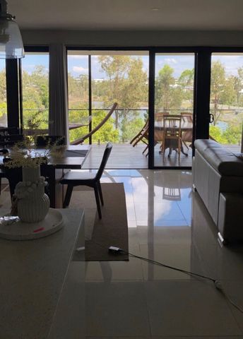 Springfield Lakes - Photo 2