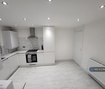 1 bedroom in a house share to rent - Photo 6