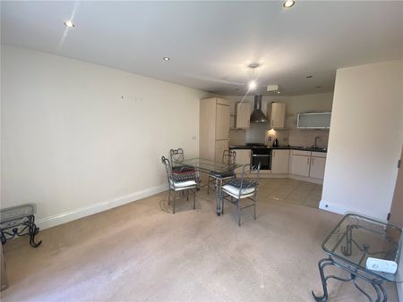 property to rent Villiers Road, Woodthorpe, Nottingham, Nottinghamshire, NG5 - Photo 3