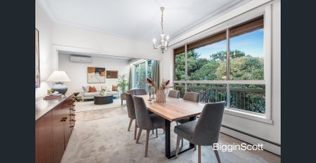 Grand Family Home with Outstanding Indoor Outdoor Living - Photo 3