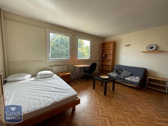Location Appartement 1 pièce 28m² POITIERS 86000 - Photo 1