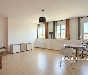 Location Appartement 3 pièces 72m² BORDEAUX 33000 - Photo 2