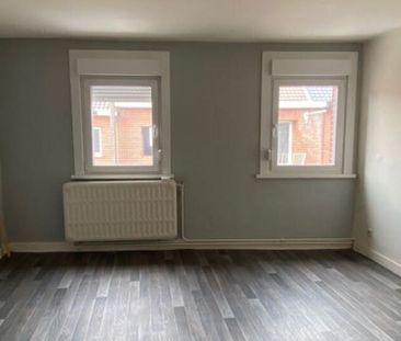 Eengezinswoning te huur in Basècles voor € 775 met 3 slaapkamers - Foto 6