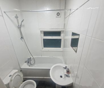 Room in a Shared House, Harrow Road, B29 - Photo 5