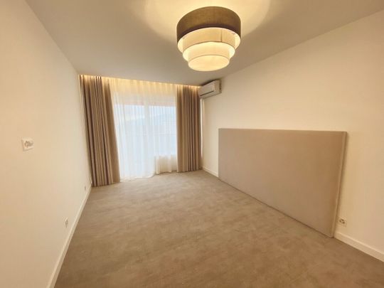 Luxury Apartment for Rent – Stunning View of the Lake and Montblanc - Photo 1