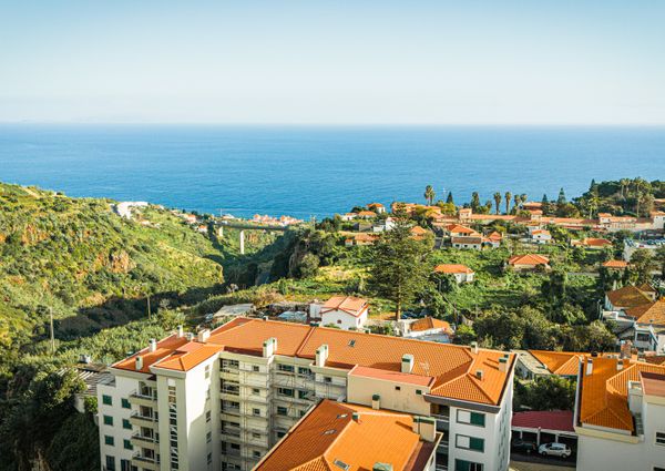 APARTAMENTO | 2 QUARTOS | CANIÇO